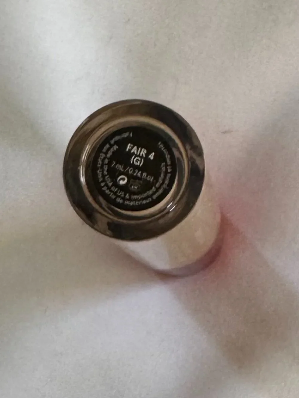 One / Size Turn Up the Base Butter Silk Concealer, Fair 4